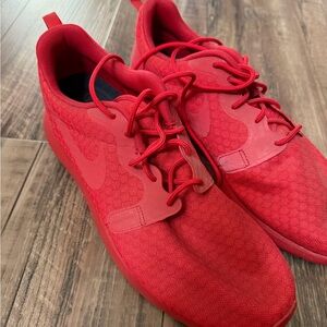 Nike Men's Bold Red Sneakers